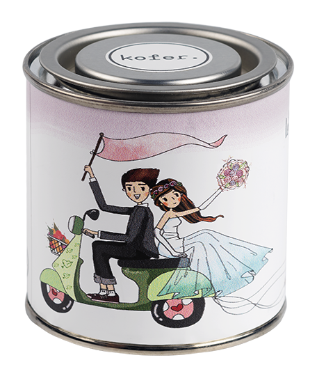 Newlyweds on Vespa
